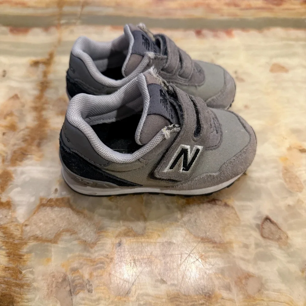 New Balance 515 Toddler Sneaker Shoes Slate Gray Hook And Loop Low Top Size 5